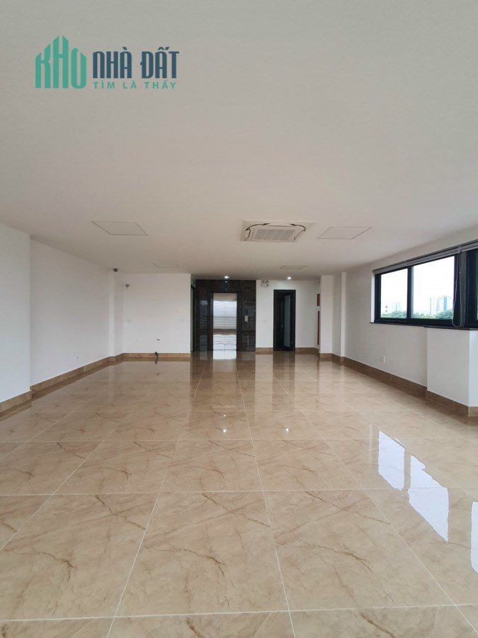 Cho thuê tòa nhà 7 tầng phố Đông Me - Mễ Trì, DT 72m2, MT 5,2m