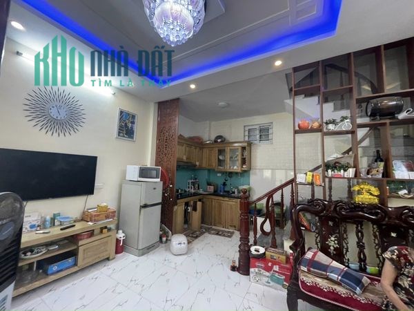 🗺️🏛️ BÁN NHÀ TẠI TỔ 4 LA KHÊ, HÀ ĐÔNG 35m * 4 Tầng * Mt4m * 3,25 Tỷ