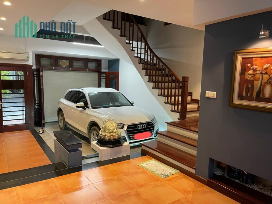 Bán nhà ngõ 2 Giảng Võ dt 75 m2 x 5 t mới đẹp ô tô đỗ ngày và đêm giá 27 tỷ