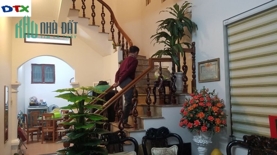 Bán CH tập thể 7,2ha Vĩnh Phúc ( tầng 3) giá 2.6 tỷ, 70m2, NT cơ bản, đẹp ở luôn