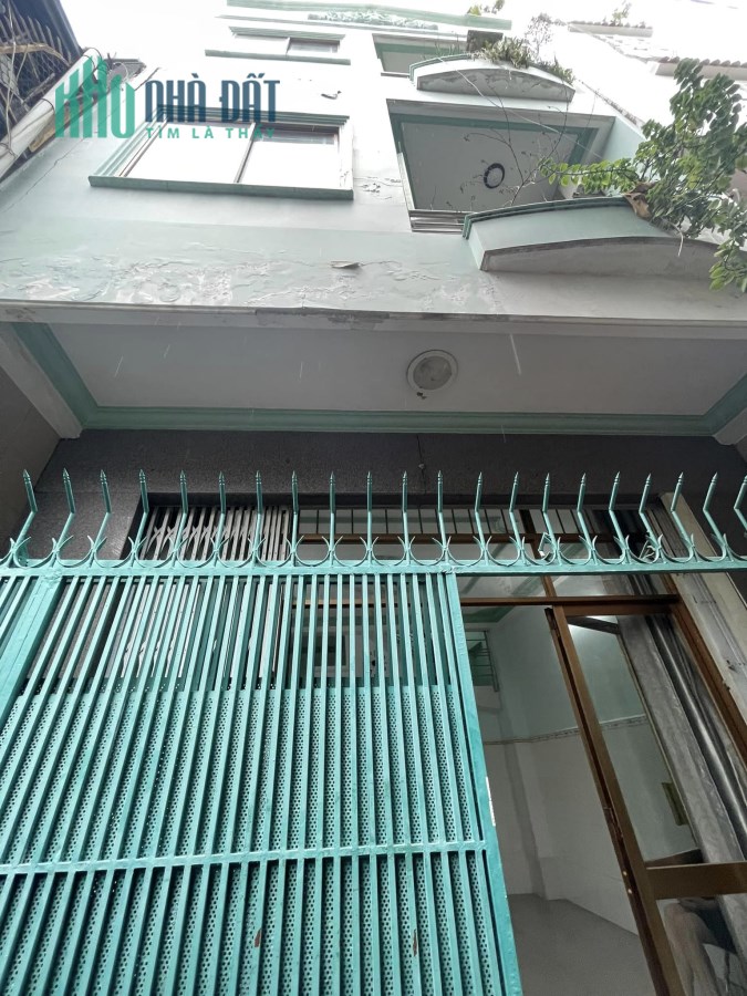 Bán nhà hẻm Đinh Tiên Hoàng, P1, Bình Thạnh, 40m2, 3 tầng