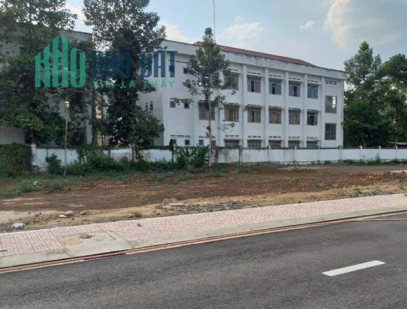 Bán lô đất 142m thổ cư,cạnh trường học-Đường 769
