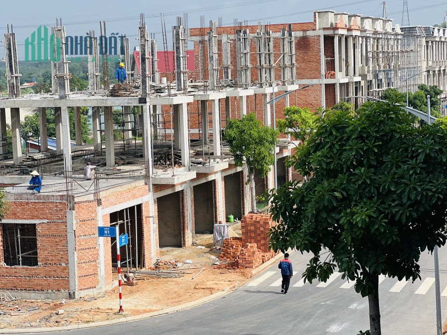 Đất nền giá rẻ Uyên Hưng, Tân Uyên