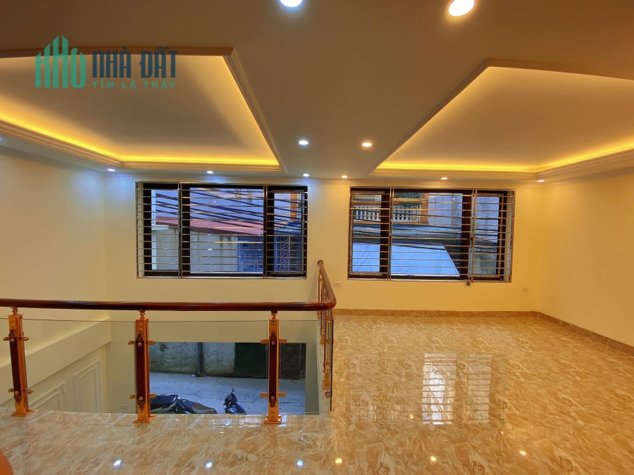 BÁN NHÀ MỚI ĐẸP NGUYỄN KHANG  CẦU GIẤY THANG MÁY Ô TÔ KD 50M 7T M7.5