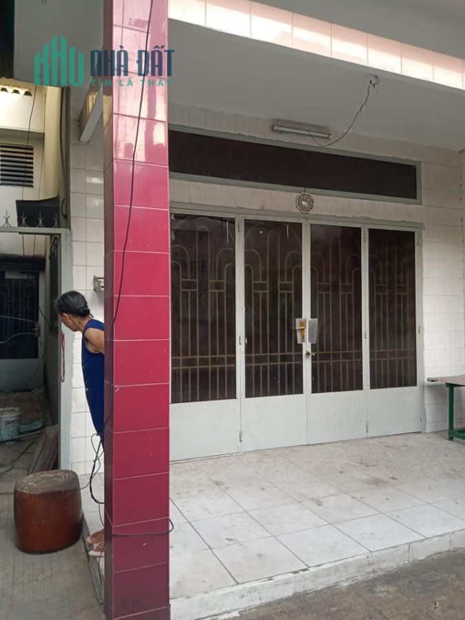 Nhà cấp 4 Nguyễn Văn Khối, 5.6x18m, Hẻm xe hơi, sạch sẽ chỉ 6.75 tỷ - 0972725514