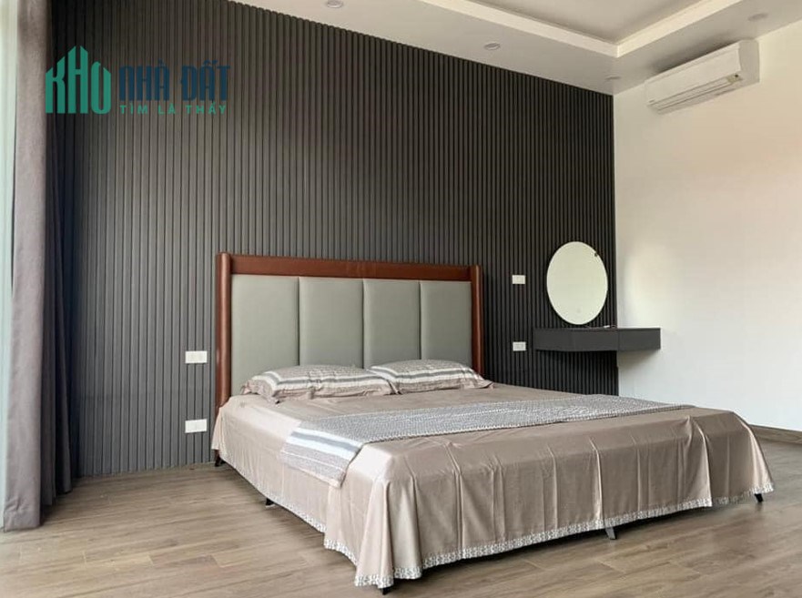 Bán nhà Mặt Phố Phạm Thận Duật Nhà đẹp KD tức thì 55m2, Mt 5M, Giá 15 Tỷ.