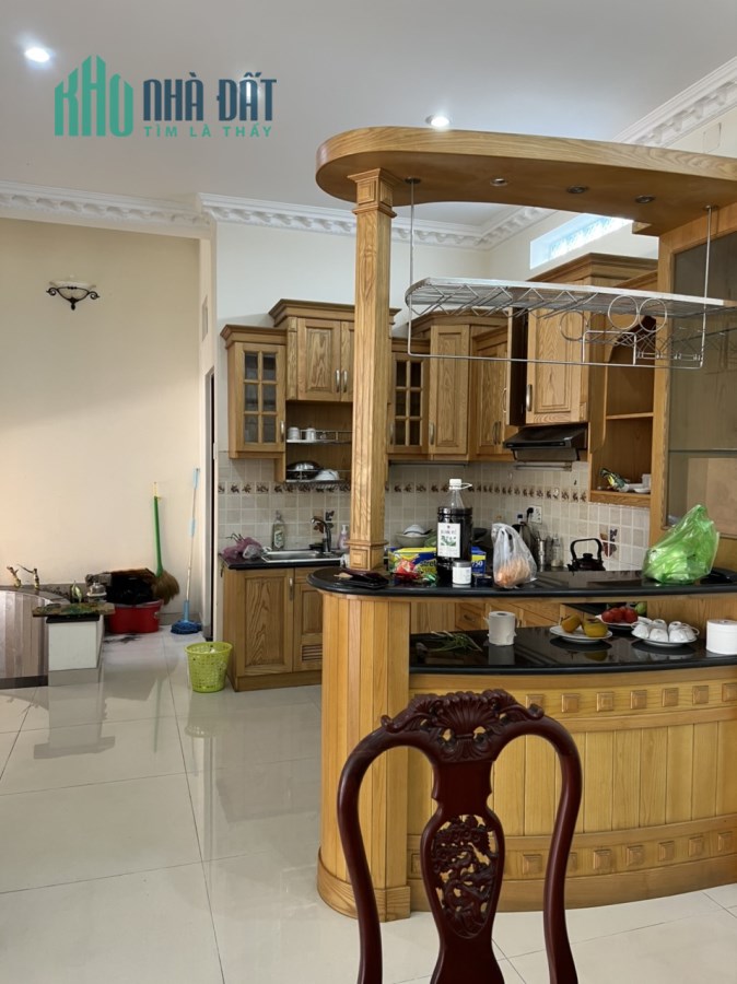 cho thuê biệt thự cao cấp phường thạnh lộc, quận 12