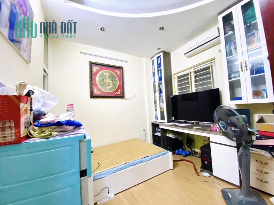 Tài  chính vài tỷ có ngay căn nhà 57m2 gần trung tâm quận Thanh Xuân