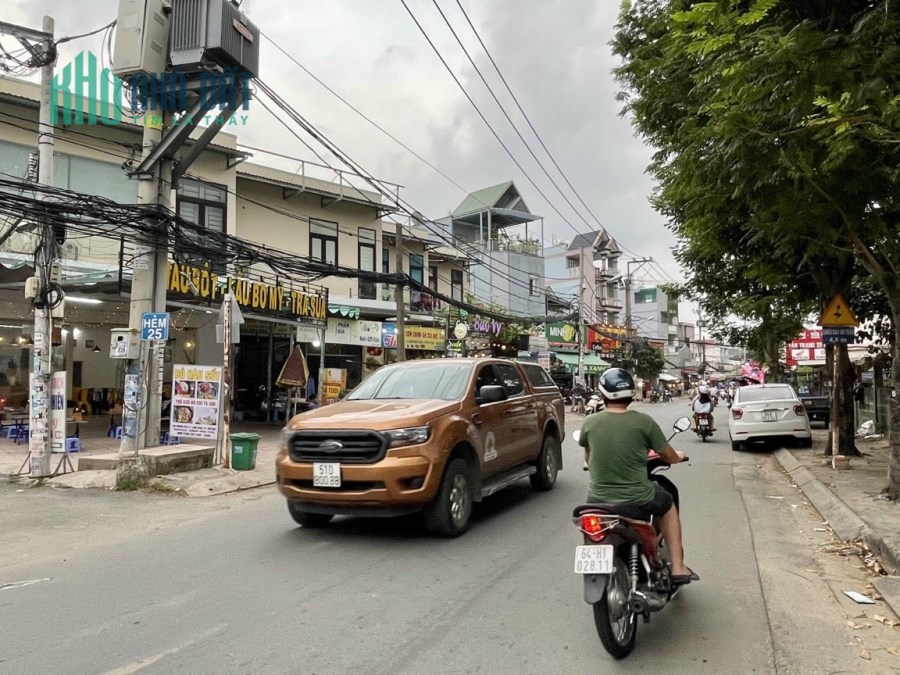 Bán nhà An Dương Vương, phường 13, quận 6, diện tích 72m2, giá 11 tỷ.