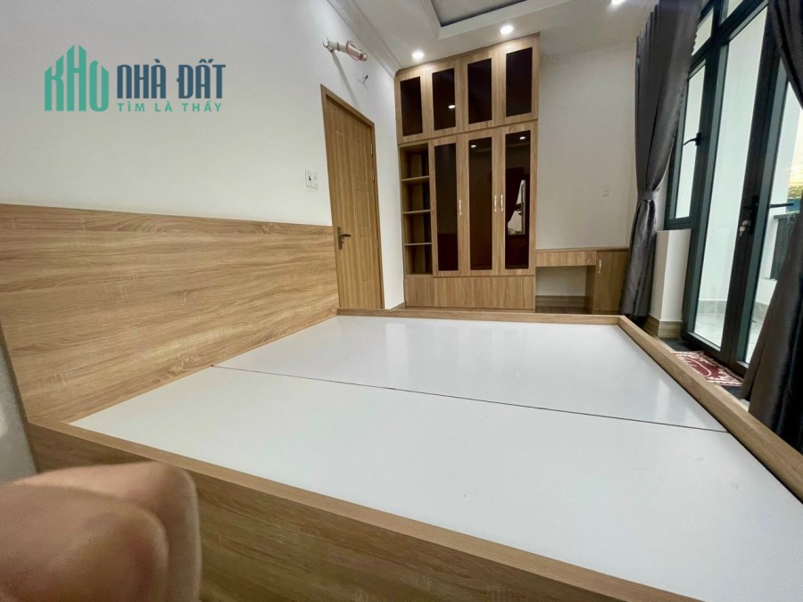 Bán nhà đường An Dương Vương, phường 13 Q.6, diện tích 72m2, giá 11 tỷ.
