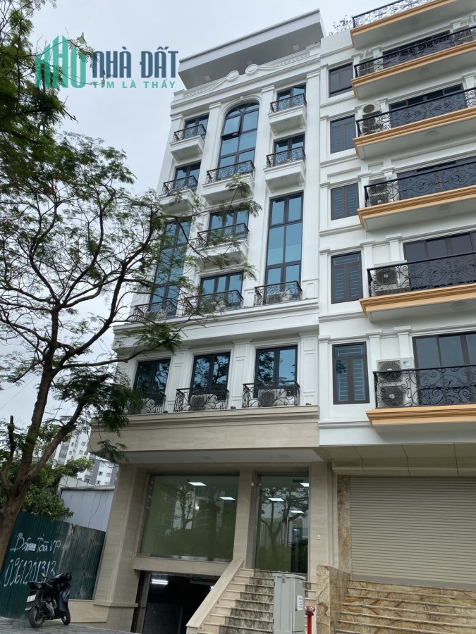 Bán Gấp Tòa Nhà Văn Phòng 9 Tầng Mặt Phố Nguyễn Lương Bằng. Vị trí đẹp ( Giá Liên Hệ )