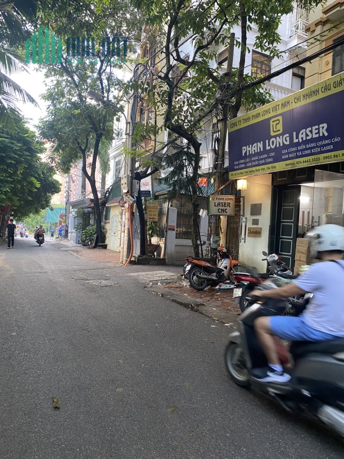 Bán nhà ngõ 3 Vạn Phúc,Đội Cấn dt 58m2 x 3 t lô góc giá 14.5 tỷ