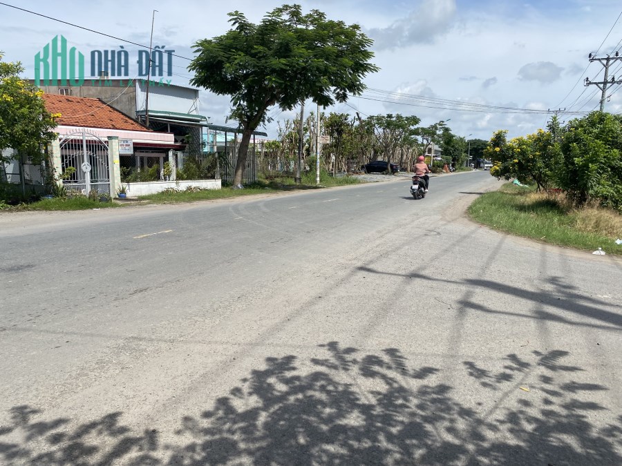 ĐẤT NHÀ TÔI BÁN GIÁ RẺ MẶT TIỀN ĐƯỜNG