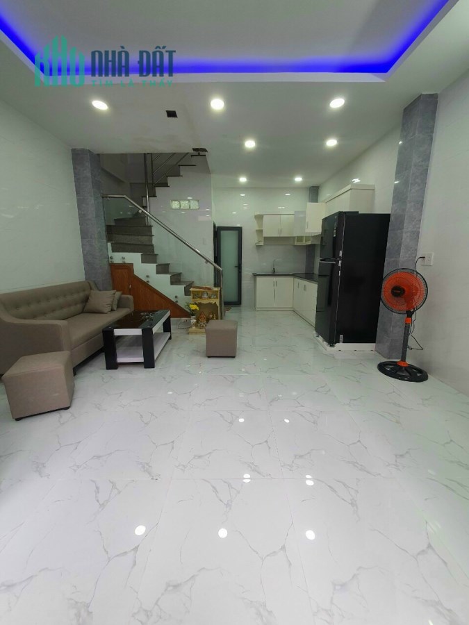 Bán Nhà Mặt Tiền Kinh Doanh Tô Hiệu, Tân Phú, 80m2, Ngang Khủng 5m, Chỉ 10 Tỷ Thương Lượng.