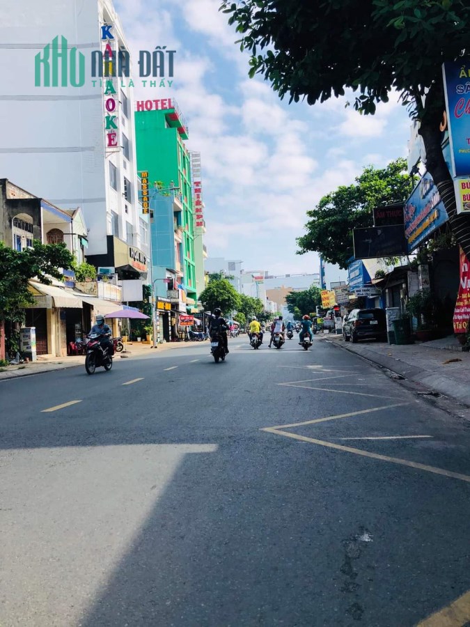 Bán Nhà Mặt Tiền Kinh Doanh Tân Hương, Tân Phú, 76M2, Sổ Nở Hậu, Chỉ 12.1 Tỷ Thương Lượng.