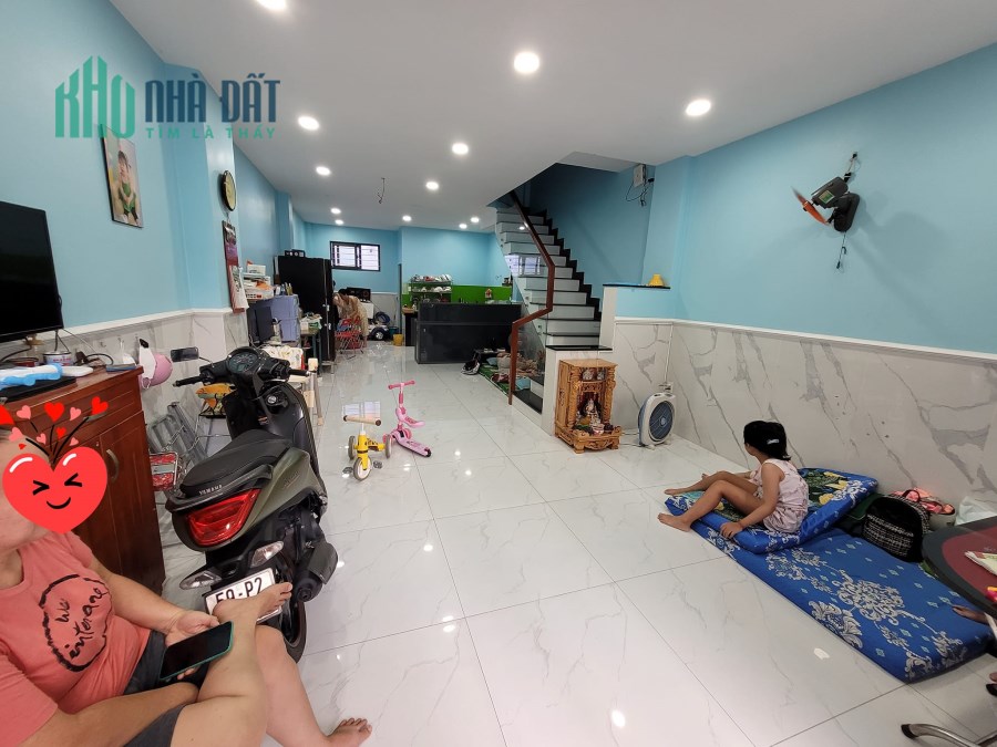 Nhà đẹp 2 tầng - Ngay khu Bàu Cát - 50m2 - Chỉ 4.7 tỷ