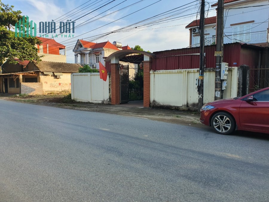 Cần bán gấp 1 ô đất mặt 310, Kim Long, Tam Dương 165m2, giá: 13tr/m2. Liên hệ: 0986.797.222