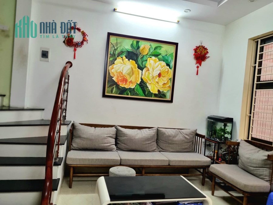 Hot hơn cả Xăng dầu. Nhà đẹp Phương Canh 5T, Mt 4.5m 3 tỷ 45, Ô tô KD.