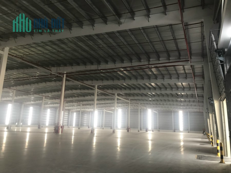 Cho thuê kho/ nhà xưởng KCN Yên Phong 2C, dt 1000m2,3000m2 đến 12000m2. LH 0988 457 392