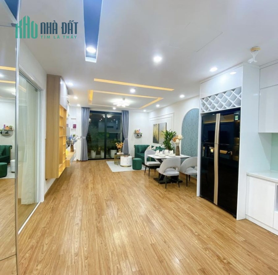 Nhà đẹp như mơ, Căn hộ Roman, 3 ngủ, tầng đẹp