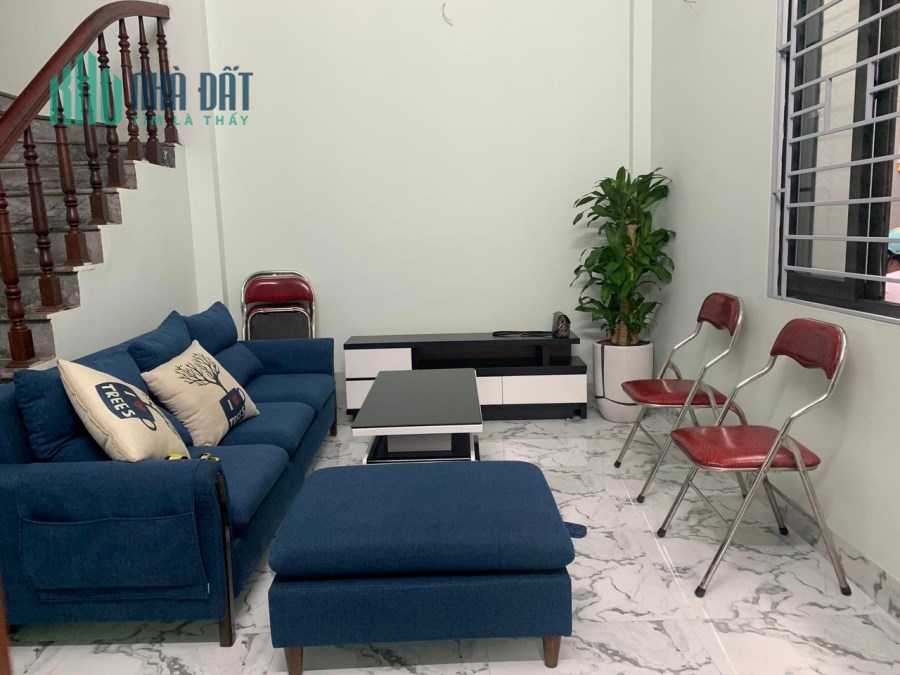 Căn nhà 40m2 tại Ngọc Hà, Ba Đình cần tìm chủ mới, gần nhiều trường học, bệnh viện