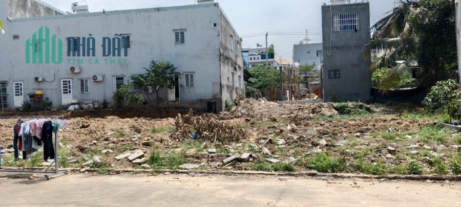 Bán đất Dĩ An giá rẻ, gần Biconsi Tân Bình