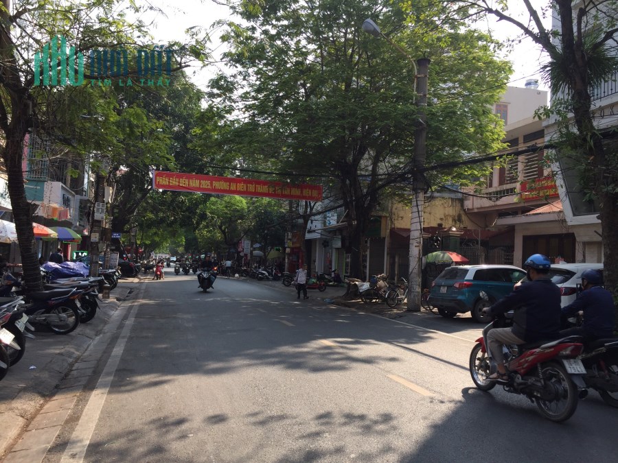 Bán nhà mặt đường Hoàng Văn Thụ, 74m2 ngang 5.8m giá 17.2 tỷ
