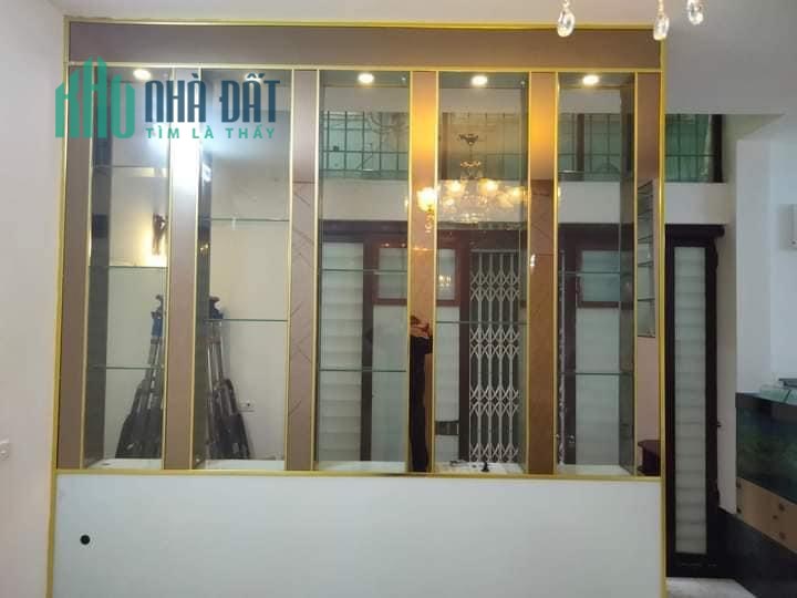 Nhà  Mỹ Đình 56m2 , 4 tầng mặt tiền 5m , cách phố 40m , ngõ rộng