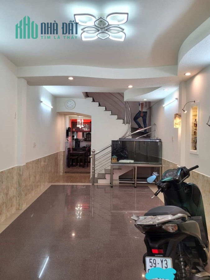 Bán Nhà HXH Trần Văn Quang, Tân Bình, 52M2, 3 Tầng Mới Tinh, Nhỉnh 5 Tỷ TL.