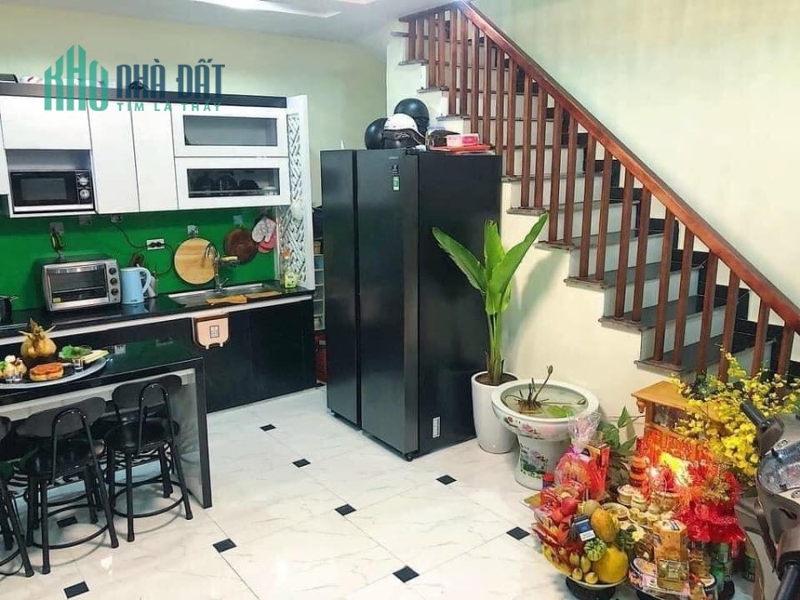 Mễ Trì, duy nhất 1 căn nhà 5 tầng full nội thất chỉ cần xách vali về ở