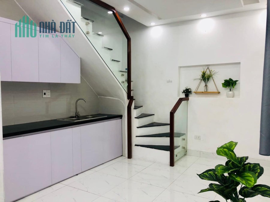 Bán nhà Tôn Đức Thắng, 20m ra phố, mặt tiền 6.9m, 29m2 giá 3.05 tỷ