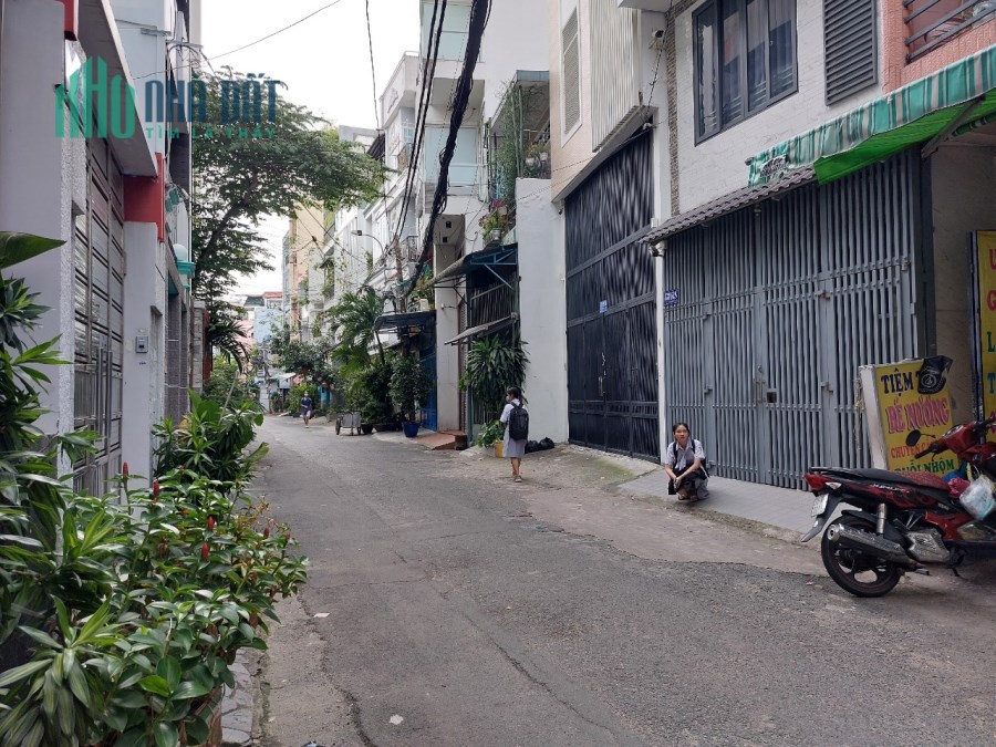 Bán Nhà Đường Đồng Đen Tân Bình, 60m2, 4 Lầu, 4 P.Ngủ, Giá Rẻ