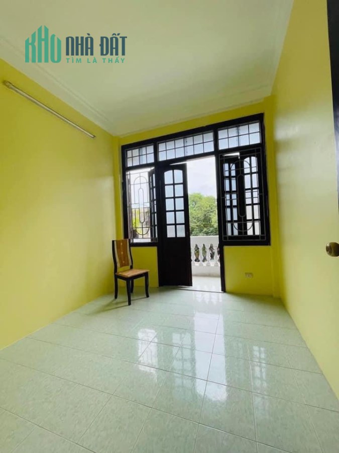 Chính chủ bán căn  nhà 66m2 Phan Đình Giót, rộng rãi ở sướng, đường trước nhà oto tránh