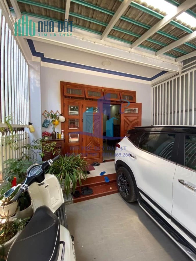 BÁN NHÀ ĐƯỜNG PHAN ĐÌNH GIÓT, PHƯỜNG 6, ĐÀ LẠT
