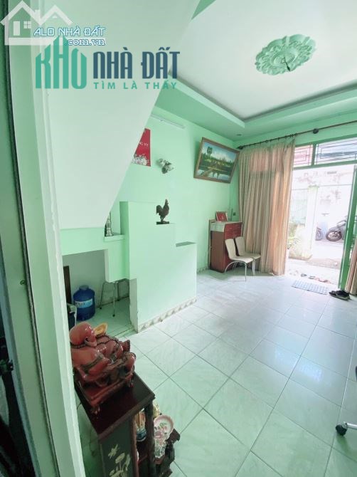 Nhà To DT 73m2, Sát Bên Lotte Mart - Sát Mặt Tiền Lê Văn Lương Quận 7 - Hẻm Ô tô - 5.55 Tỷ