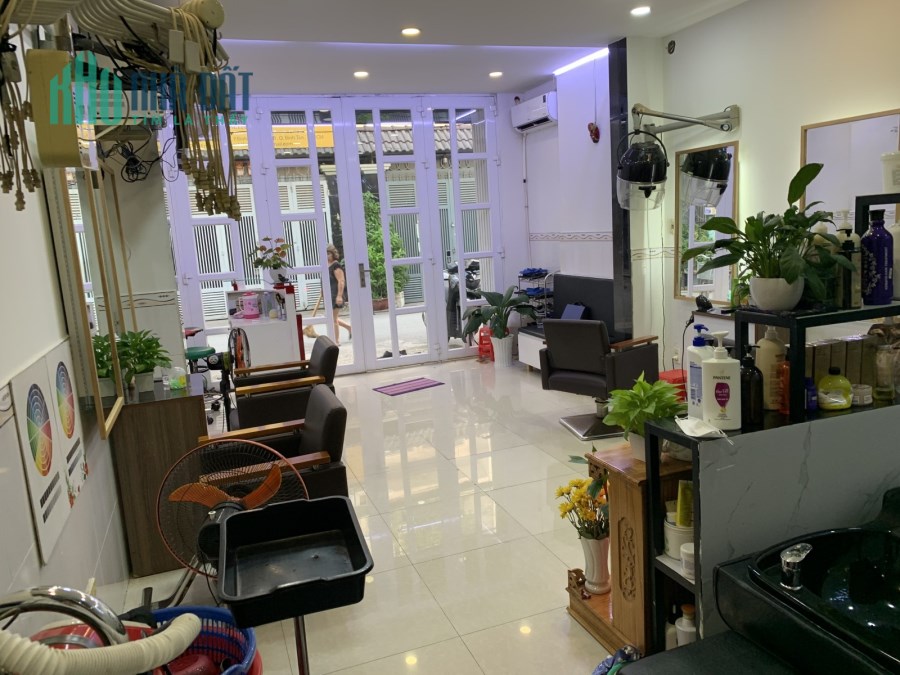 Bán nhà đẹp hẻm 8m, Liên Khu 5-6, Bình Hưng Hoà B, Bình Tân, 61m2 chỉ nhỉnh 4 tỷ2 vào ở ngay