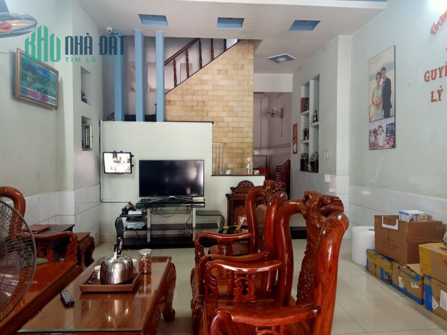 98m2-Mặt tiền Bình Chiểu- KD sầm uất-4 tầng kiên cố-8 phòng tiện nghi-9.5 tỷ.