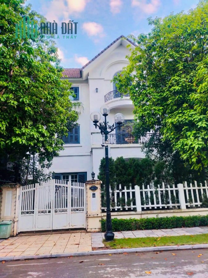 Bán Nhà Đường Anh Đào 12 Vinhomes Riverside