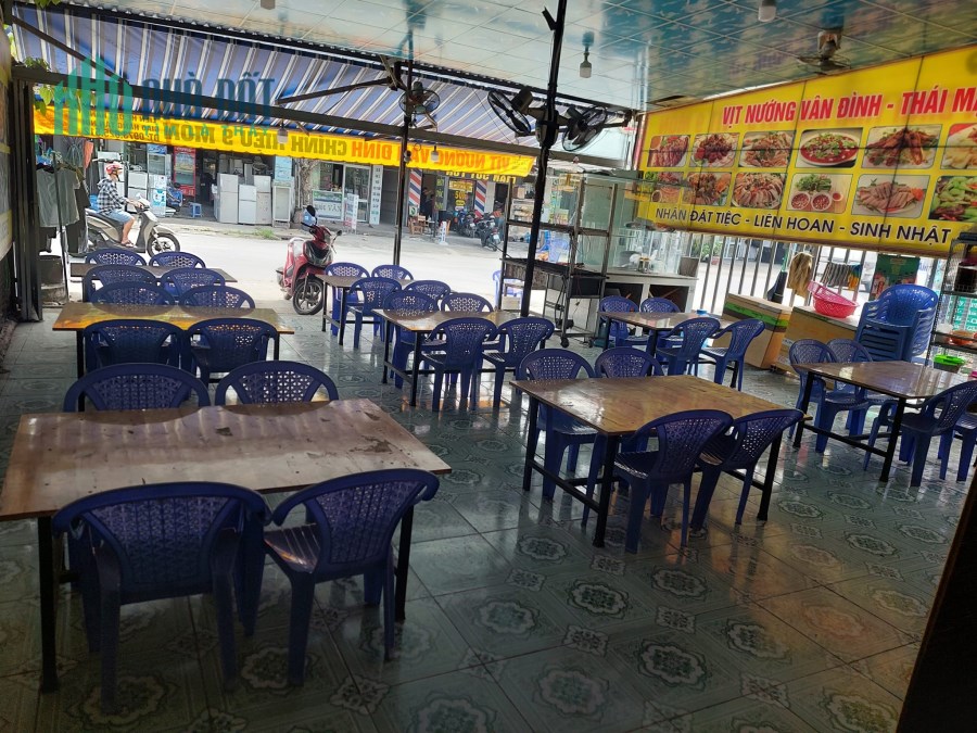 Cần Sang Nhượng Quán Nhậu 2 Mặt Tiền Tại Khu Phố Bình Đáng