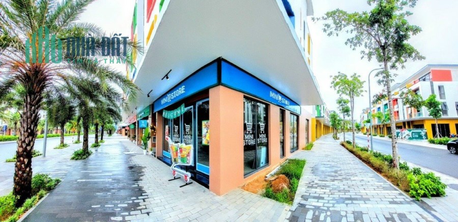 SANG NHƯỢNG CĂN SHOPHOUSE 3 TẦNG - 105M2 - 2MT NGAY TTTP PHÚ QUỐC. LH:0877901777