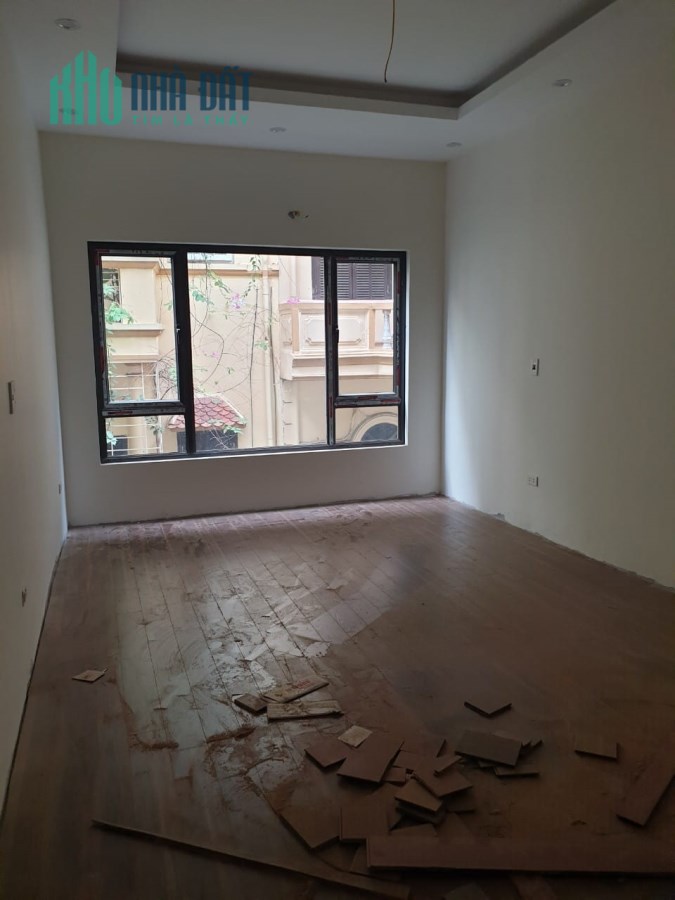 Bán nhà TRần Quang Diệu, Đống Đa, 43m2 x 5 tầng, gara oto, an sinh đỉnh, giá 13.2 tỷ