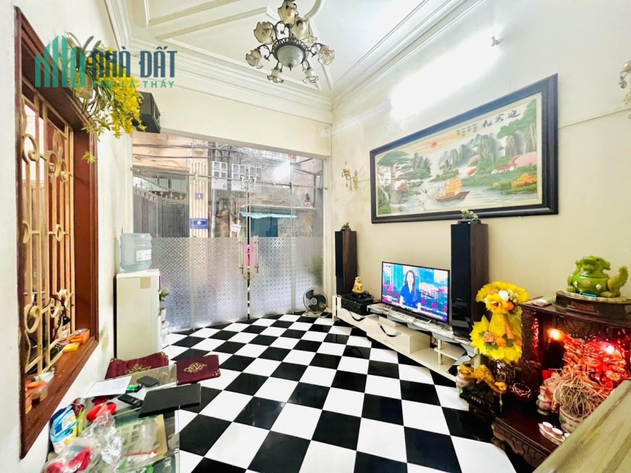 Nhanh tay sở hữu ngay căn nhà 54m2 ở Nguyễn Cao, trung tâm Hai Bà Trưng với giá cực mềm