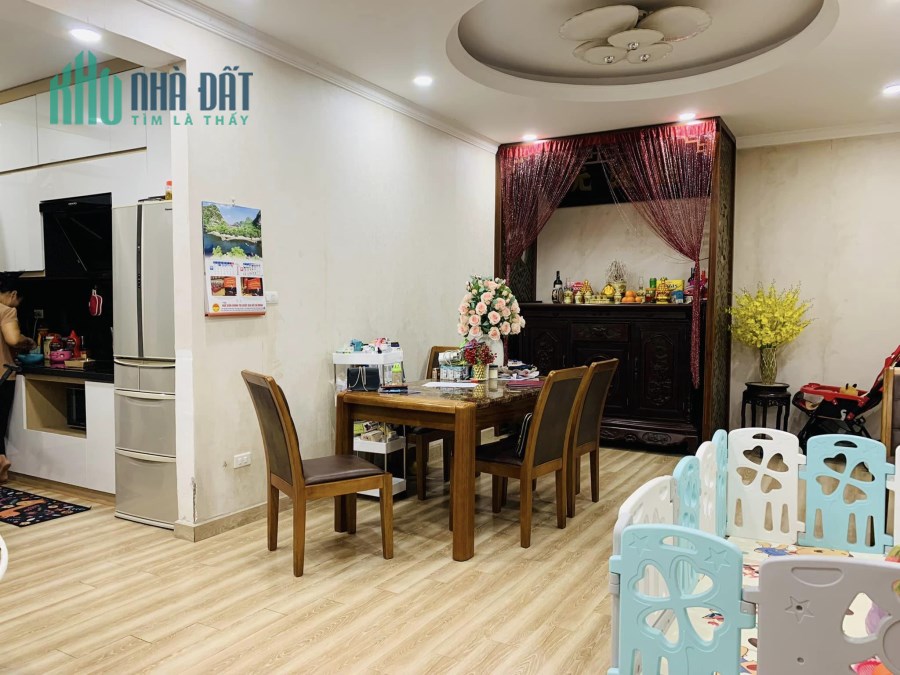 Cần bán căn hộ cao cấp Ngoại Giao Đoàn 129m2, 3pn, tặng toàn bộ nội thất đẳng cấp