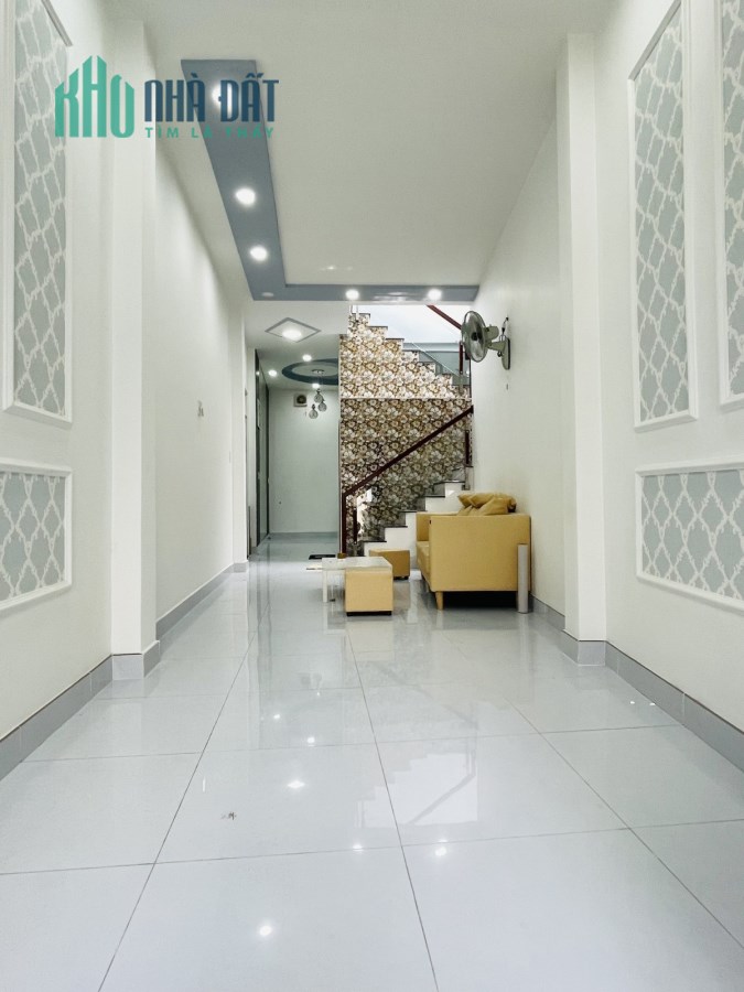 Giảm 500 triệu, cần bán gấp nhà NƠ TRANG LONG, HXH, 100m2, 7.2 tỷ