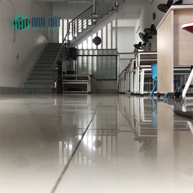 Cho thuê nhà mặt tiền 3 lầu đẹp đường 30/4, tp.vũng tàu