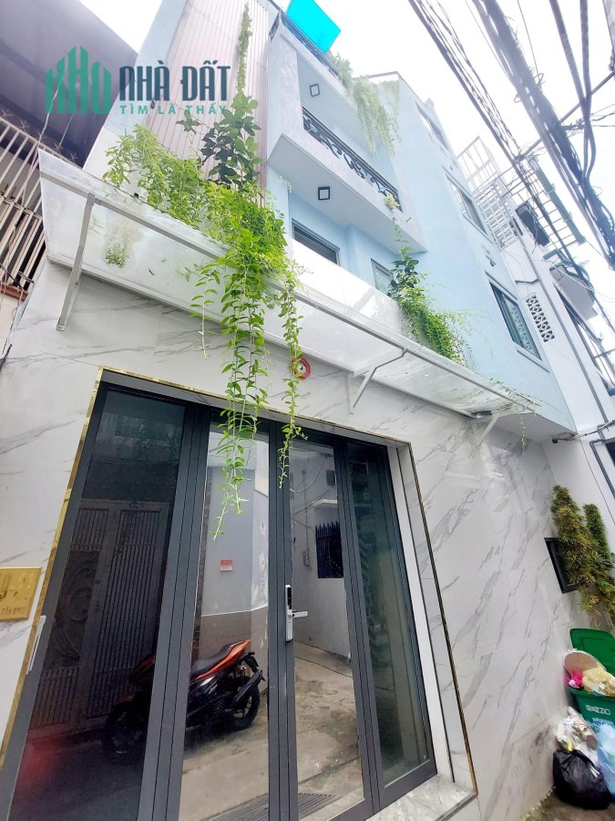 Siêu phẩm Nguyễn Trọng Tuyển, P1 ,Q Tân Bình.
- Dt: 6.5x7x5lầu 227m2, 6pn , 5wc.
- Giá chỉ 7.5