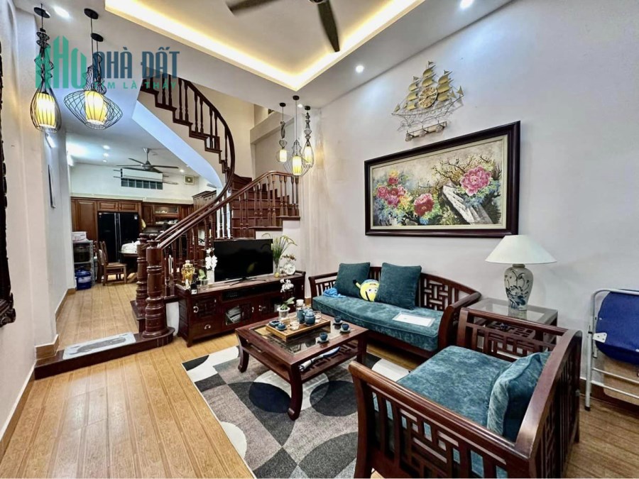 Bán nhà Ngõ 34 Lương Khánh Thiện, Hoàng Mai 70M *5 Tầng MT 4.6 mét giá 8 Tỷ