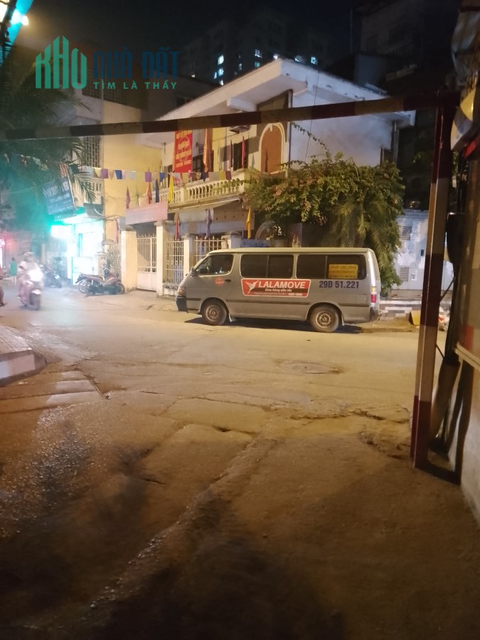 Bán nhà  Lương Khánh Thiện, Hoàng Mai 43.8M *5 Tầng MT Giá 4.5 Tỷ
