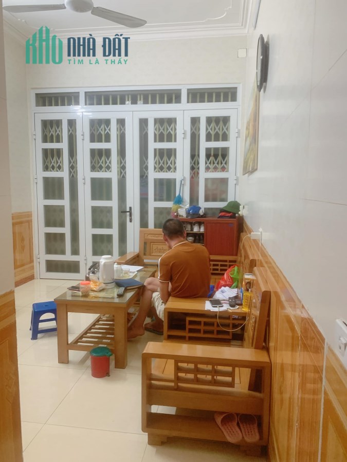 Nhà Bạch Mai - Hai Bà Trưng 38M*5 Tầng Kinh doanh nhỏ giá 3.6 Tỷ