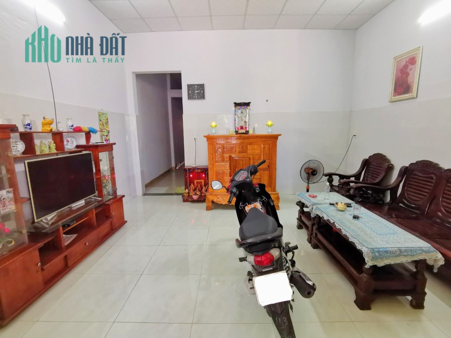 Nhà Tôn Đức Thắng, kiệt 5.5m, ngay ĐHSP, 135m2, 3 tỷ
